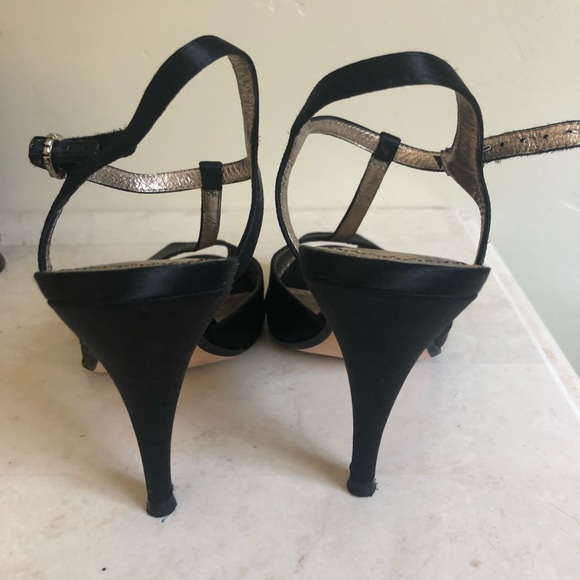 Heels - Picture 5 of 6